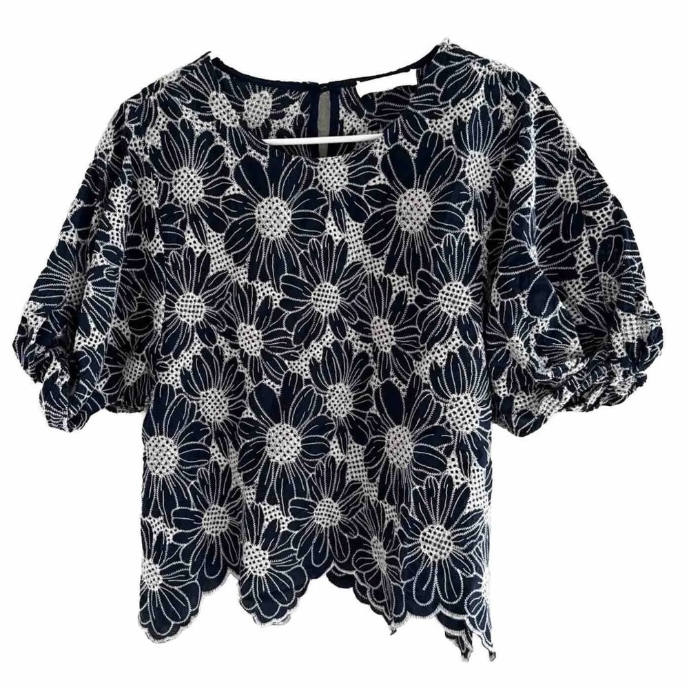 Solitaire Womens Blouse Large Navy Blue Floral Embroidery Short Sleeves L White